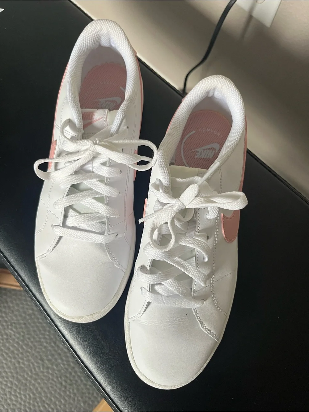 Nike Court Royale 2 CU9038-105 White Pink Sneakers